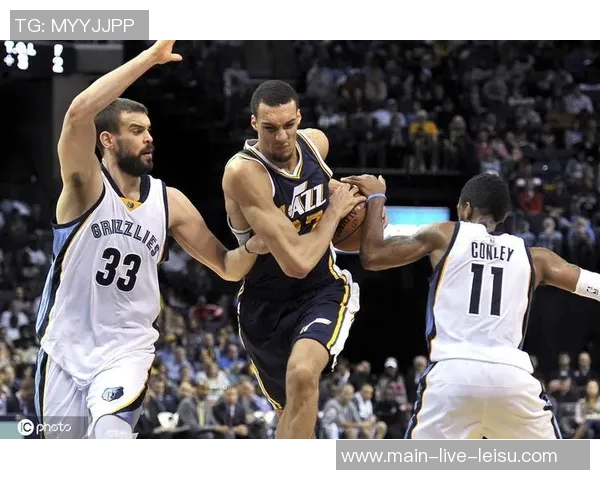 戈贝尔力争第五个最佳防守球员奖全力提升球队防守实力