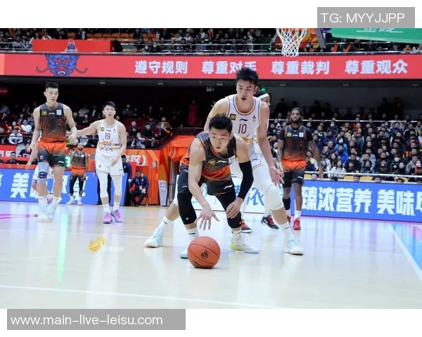 山东高速男篮新赛季前八个主场继续在临沂举行球迷期待热情再燃