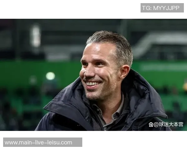 林加德转会费耶诺德引热议范佩西表示由技术团队决定不予置评 林加德转会费耶诺德引热议范佩西表示由技术团队决定不予置评